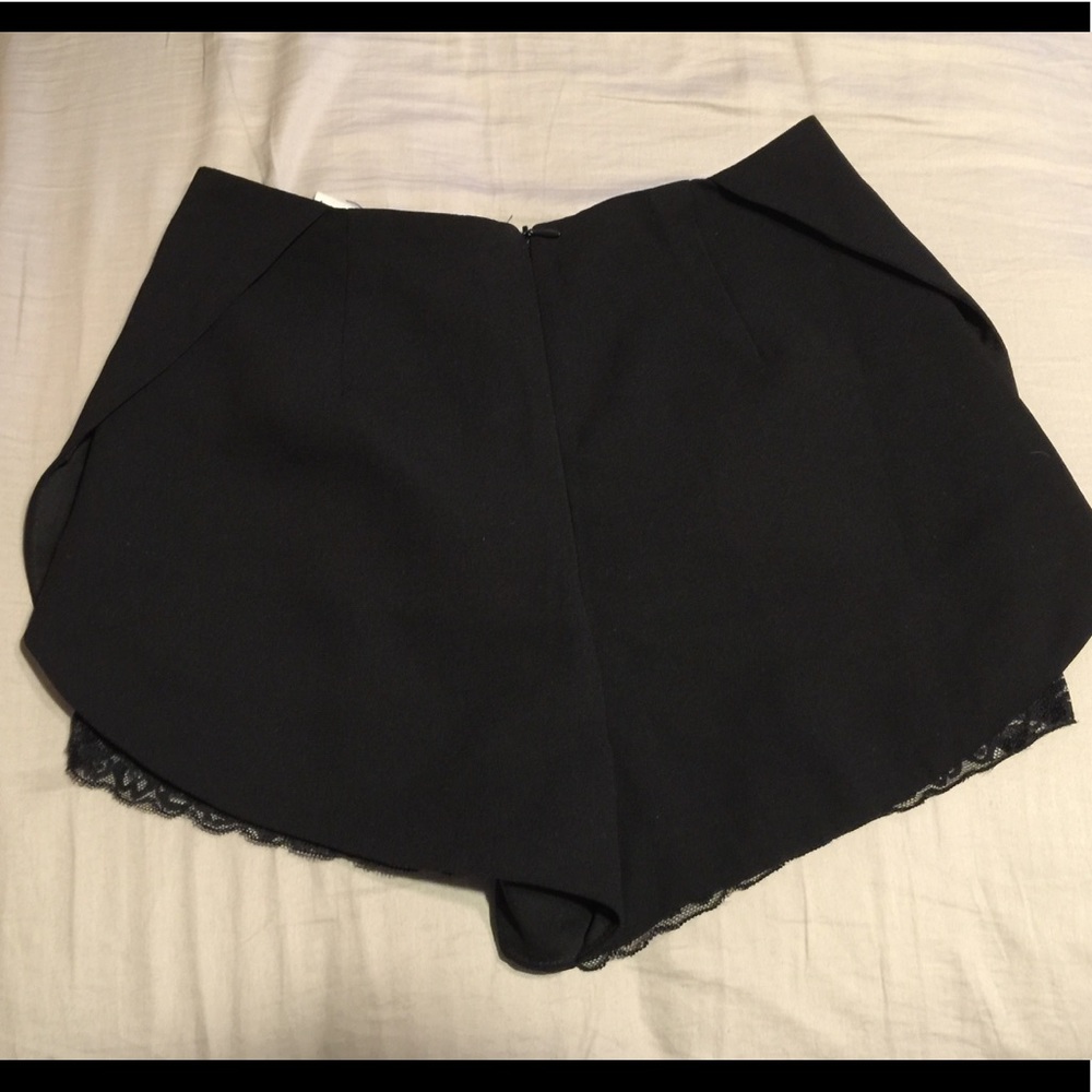 Urban Outfitters Shorts. Only wore a few times♥️
